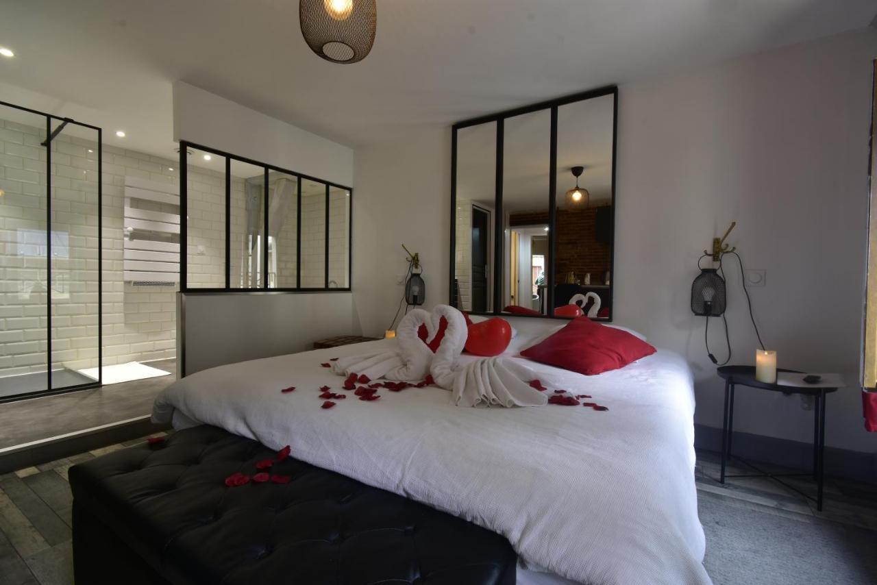 Appartement Jacuzzi Privatif : Urban Love Verneuil d'Avre et d'Iton Eksteriør billede